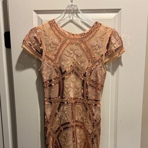 Elegant Sequin Embellished Dress - Rose Gold